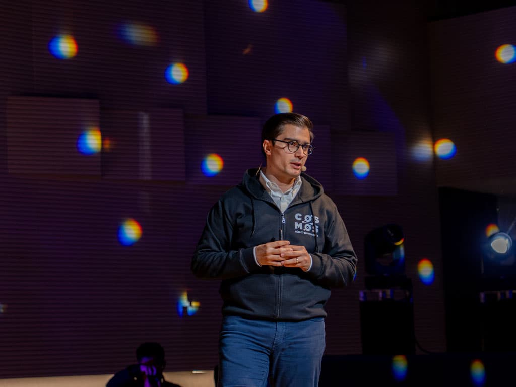Lanzamiento de Cosmos
