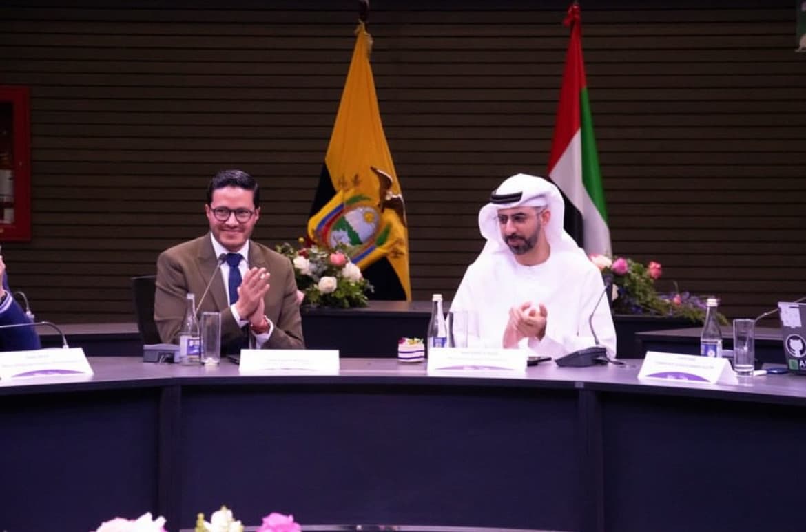 La UDLA destaca en el conversatorio «Juventud, Innovación y Cultura” entre Ecuador y Emiratos Árabes Unidos