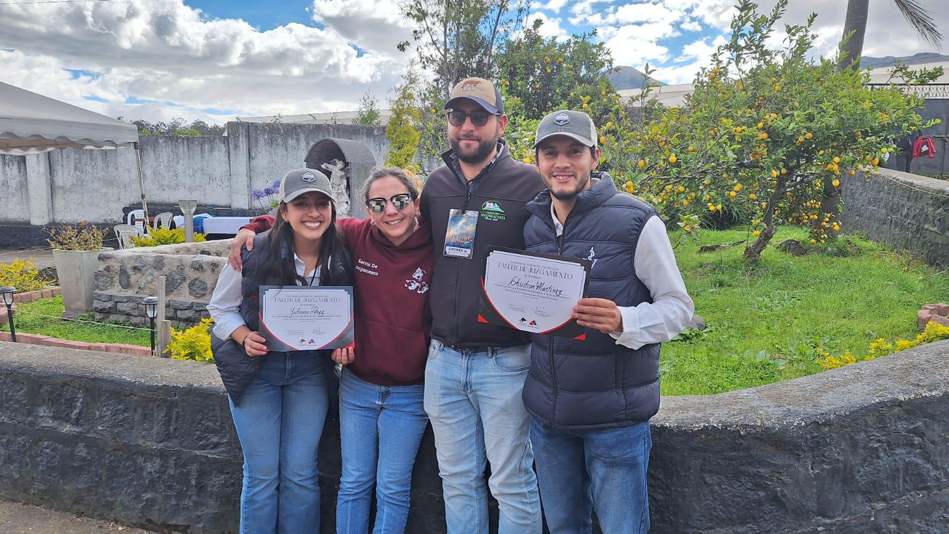 UDLA ganó el «Primer Concurso Interuniversitario de Juzgamiento Bovino», organizado por la Asociación Holstein Friesian del Ecuador