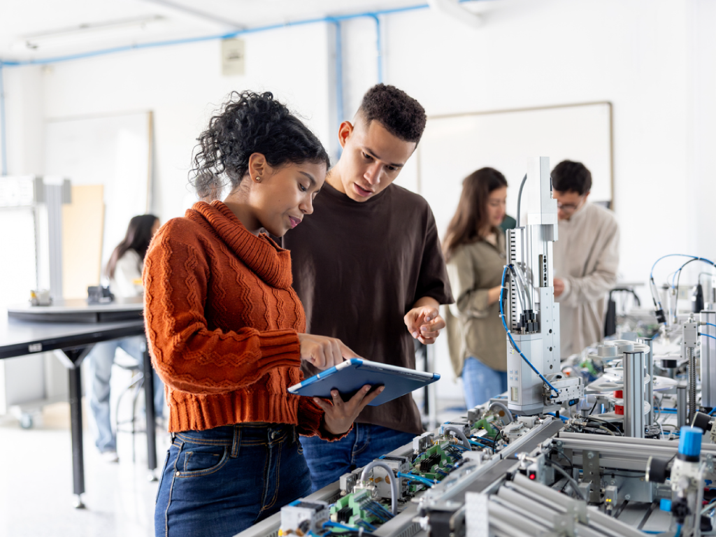 Tipos de ingeniería: conoce las carreras de ingeniería que puedes estudiar en Ecuador