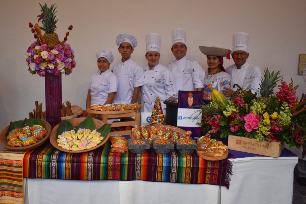 UDLA y Quito Turismo premian las mejores Coladas Moradas 
