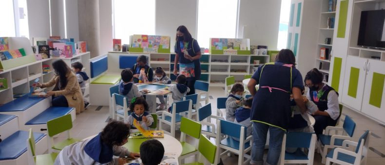 Biblioteca infantil: Un espacio para el desarrollo práctico de nuestros  estudiantes - Universidad de Las Américas